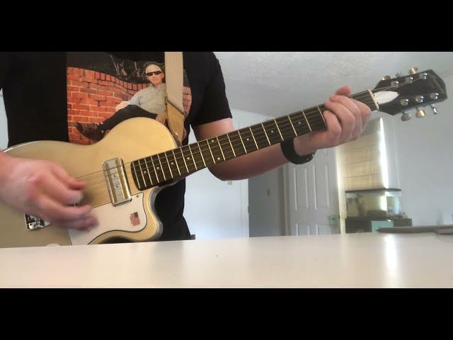 Crying Lightning by The Arctic Monkeys Guitar Cover